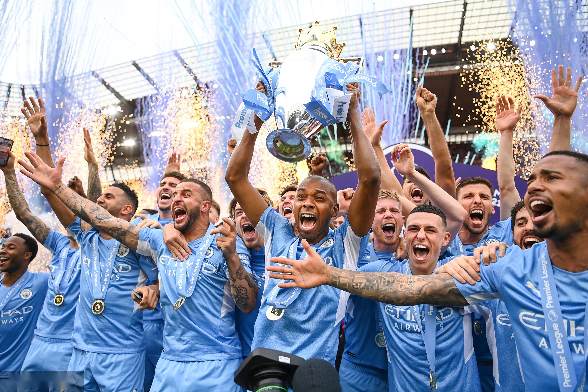 阿德莱德联 阿德莱德联