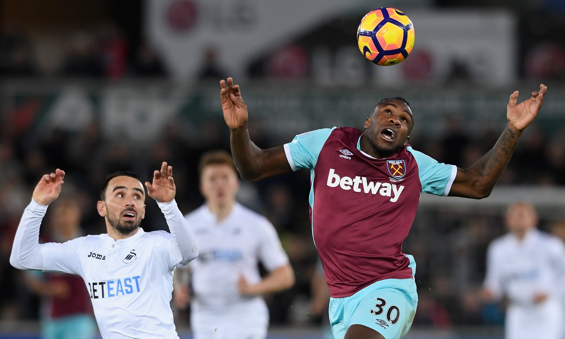 一位新的球 一位新的球